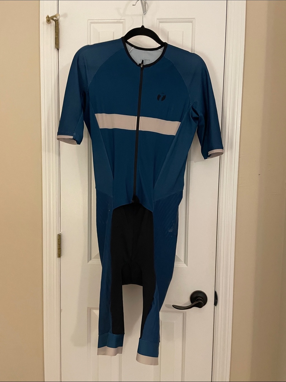 Trimtex Teal Short-Sleeve Men's Triathlon Suit with Grey Accent